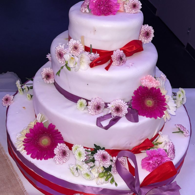 Weeding cake